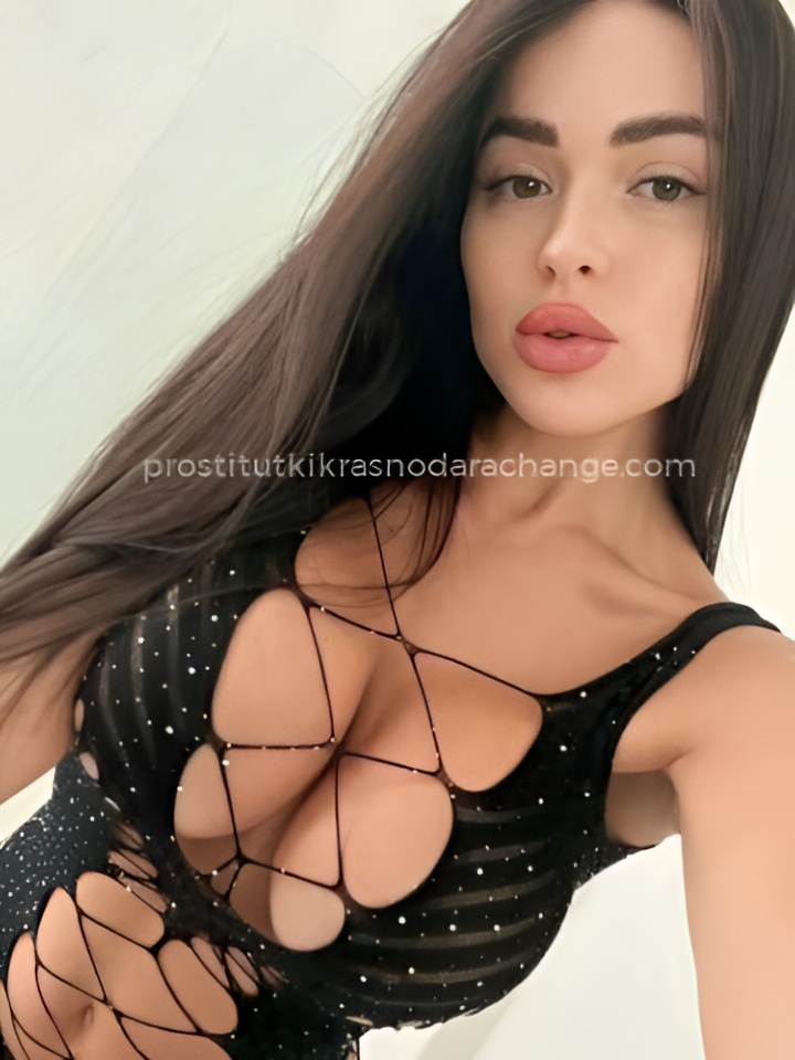 Елена привлекальеная девушка из Кропоткина цена от 10000 руб