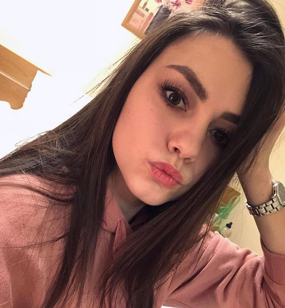 Ника привлекальеная девушка из Кропоткина цена от 3500 руб