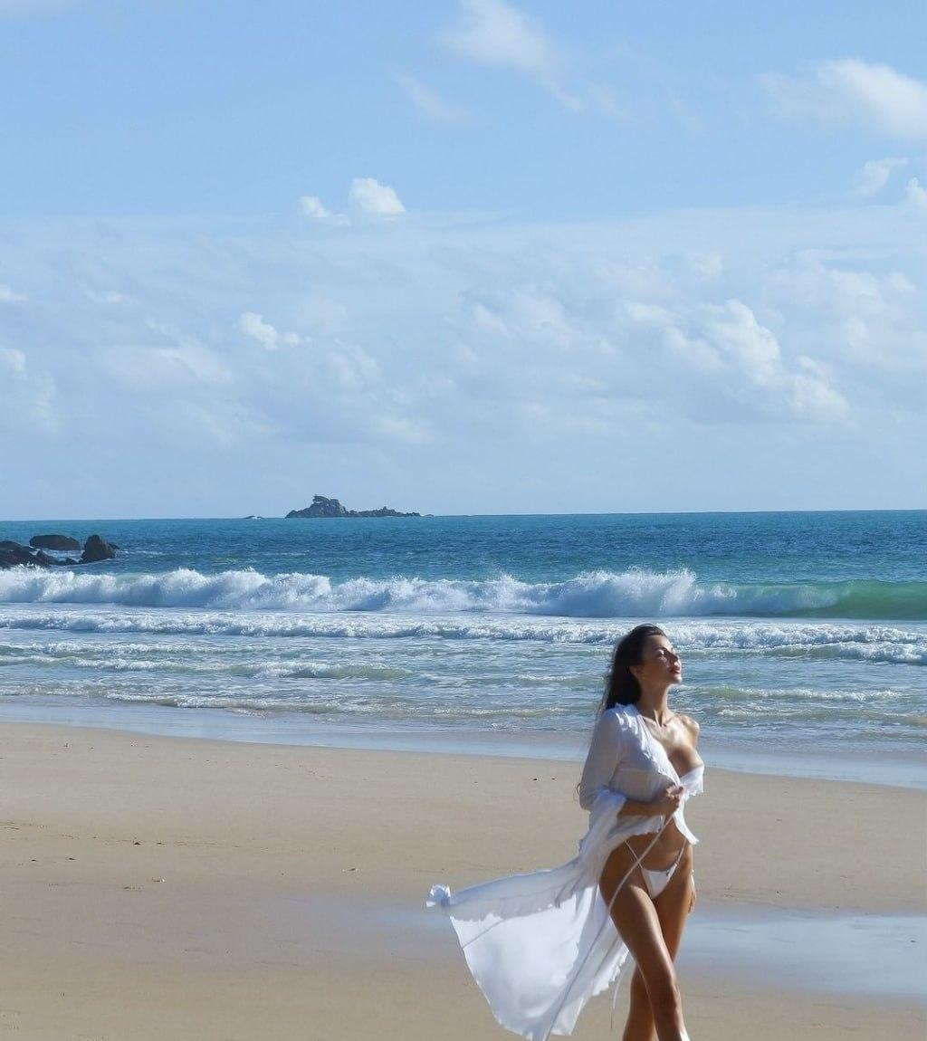 Снежана привлекальеная девушка из Кропоткина цена от 6000 руб