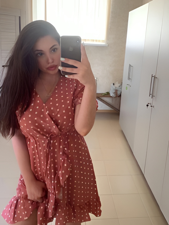 Индивидуалка Медея, доступна для личного знакомства от 2500 руб