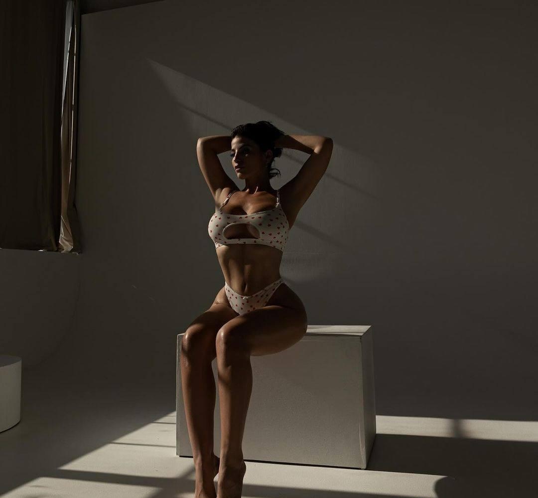 Индивидуалка Настя, доступна для личного знакомства от 8000 руб